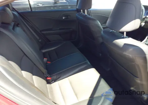 2017 Honda Accord Sport из США, поврежденный, VIN 1HGCR2F57HA069339